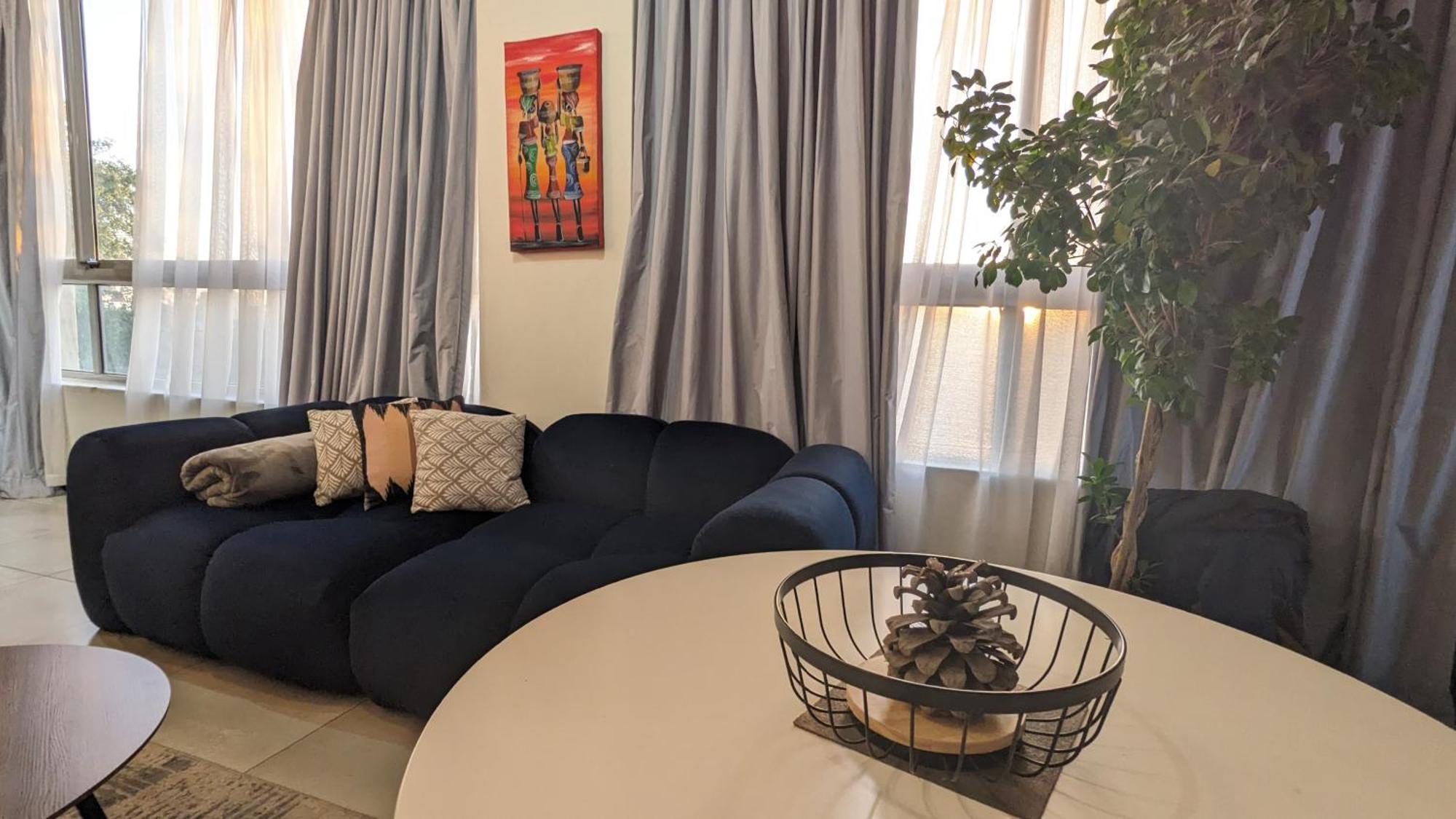 Cityzen Escape: Blackout Ready Apartment *